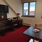 Hotel Monde