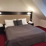 Monde 4* Uherský Brod