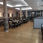 Monde Hotel