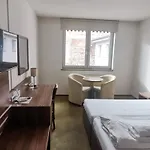 Hotel Monde 4*