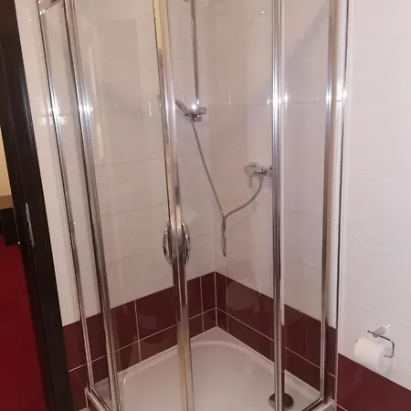 Monde מלון Uherský Brod