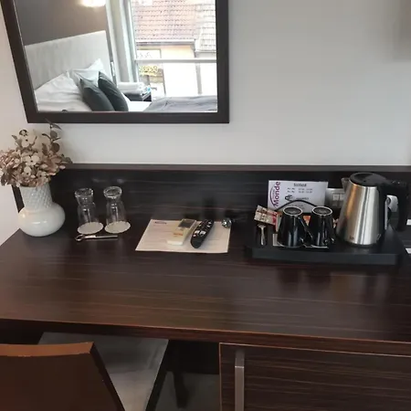 Monde Hotel 4*