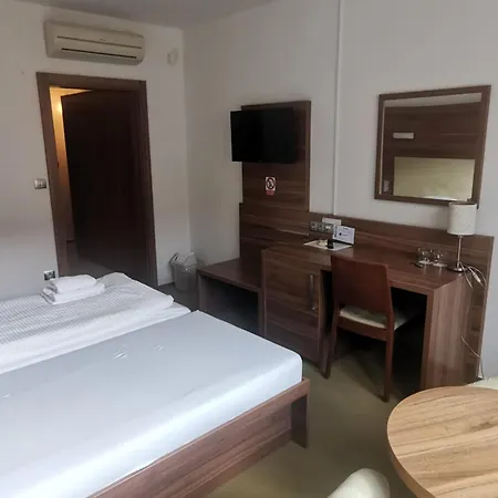 Monde Szálloda 4*