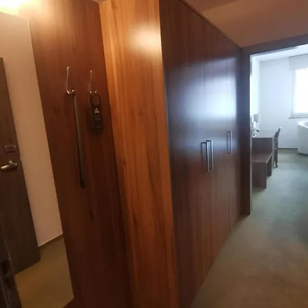 Monde Uherský Brod