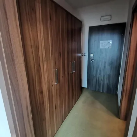 Hotel Monde