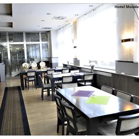 Monde Hotel 4*