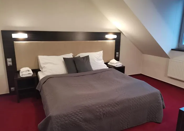 Monde 4* Uherský Brod