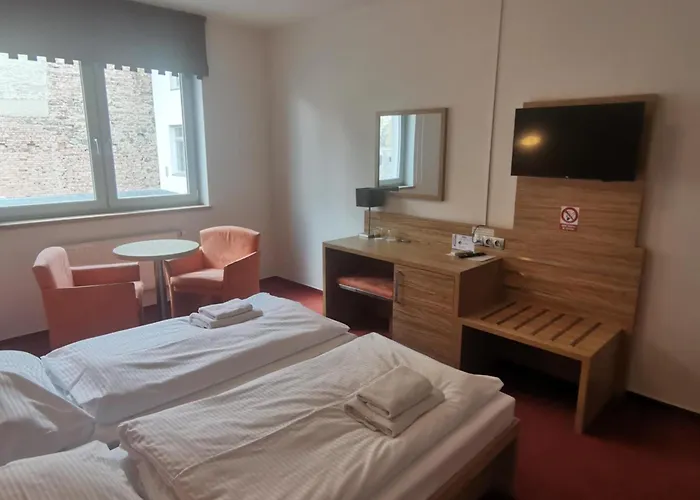 Monde 4* Uherský Brod